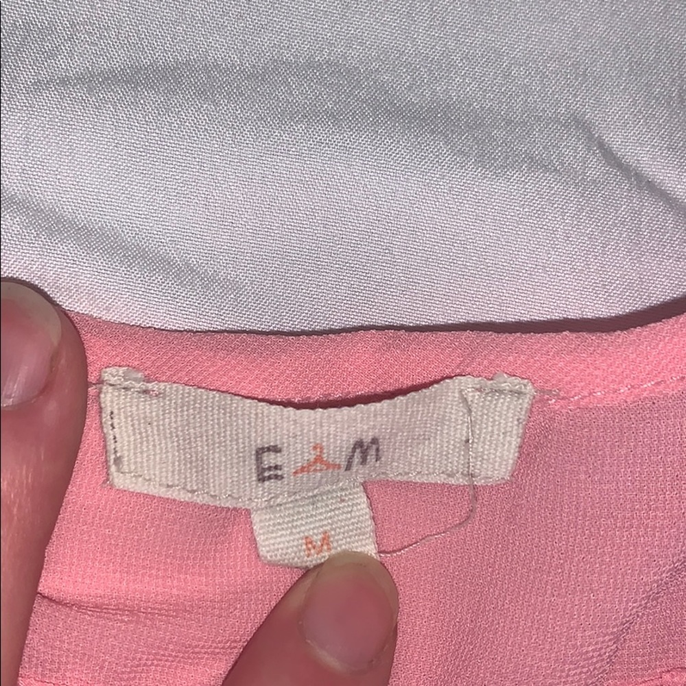 Pink top - Picture 2 of 4